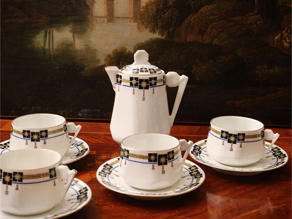 Linmoges porcelain tea service