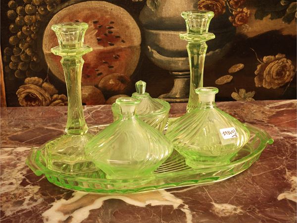 Green glass toilet set
