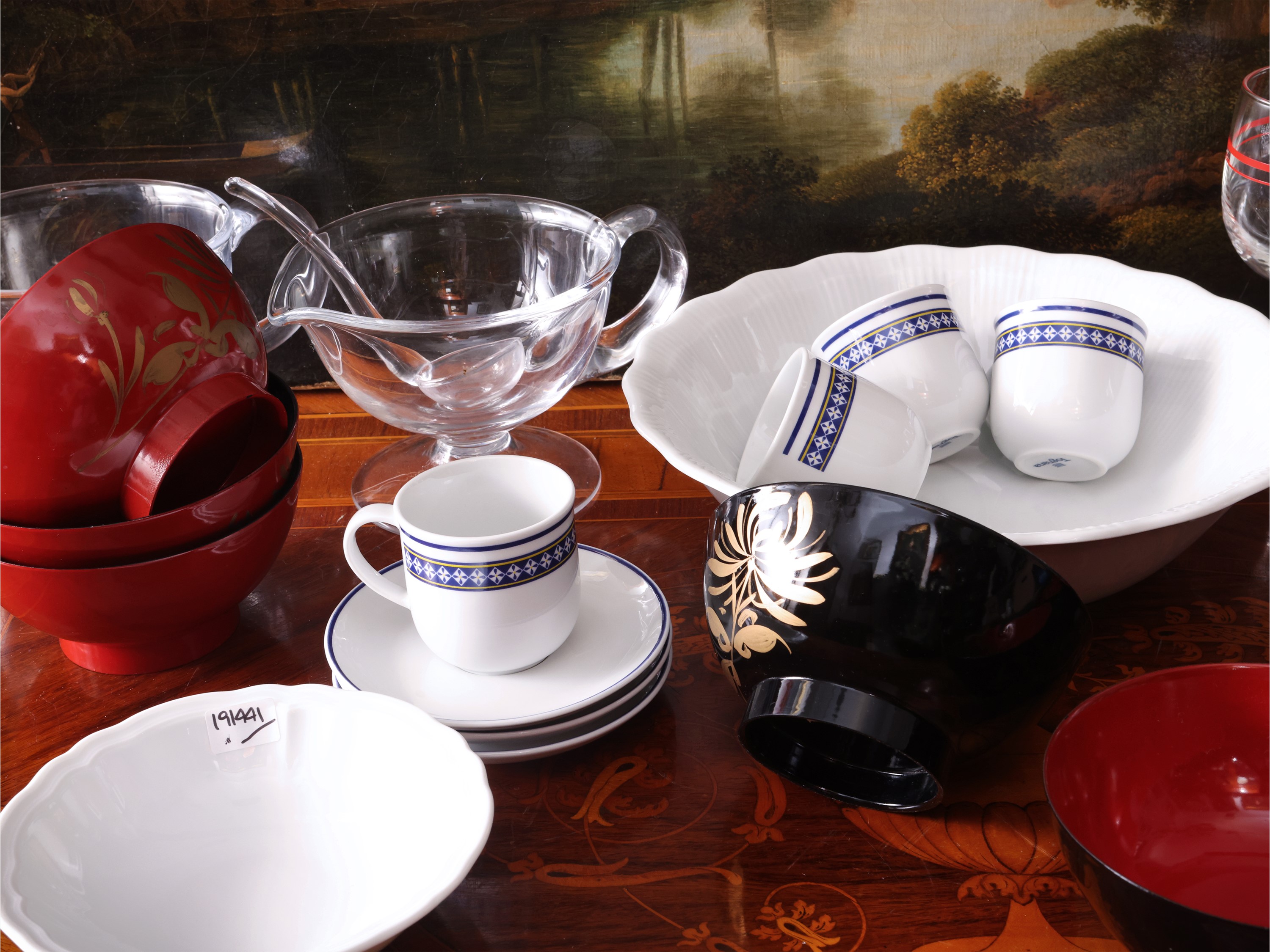 Accessori per la tavola, insalatiere e ciotoline in porcellana (Richard Ginori), coppie in vetro ...
