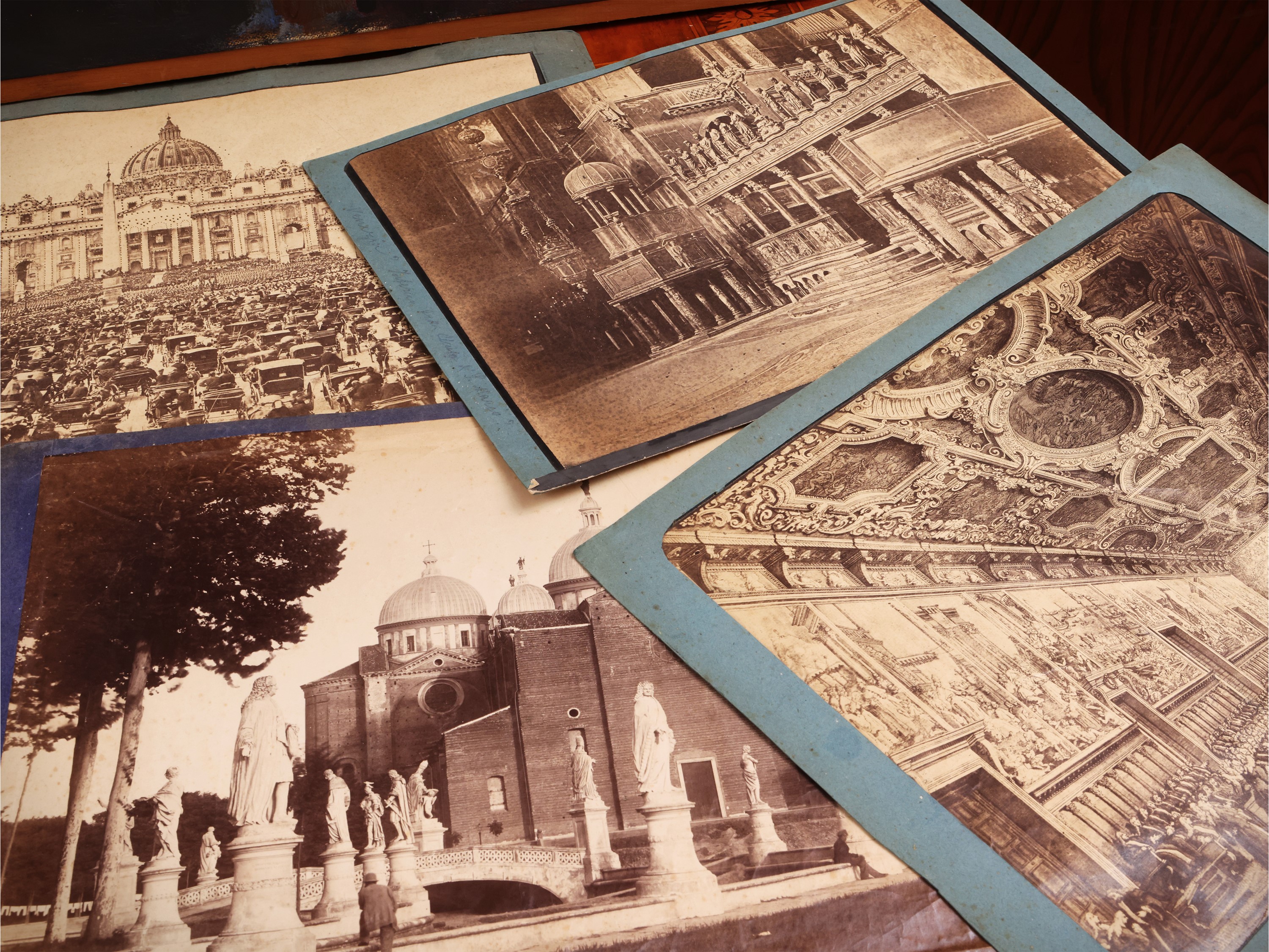 Raccolta di fotografie e litografia, Chiese d'Italia, fine XIX secolo