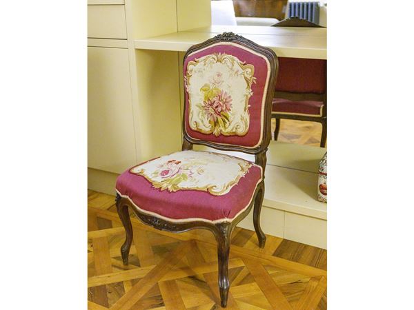 Sedia rivestita con tessuto in stile Aubusson