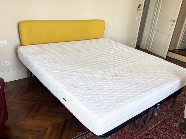 Testiera imbottia per letto matrimoniale