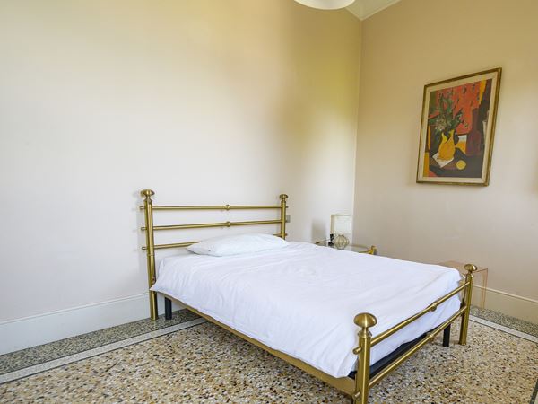 Letto ad una piazza e mezzo in ottone