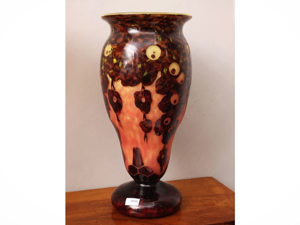 Vaso Charles Schneider, Le Verre Français, decoro Chenes