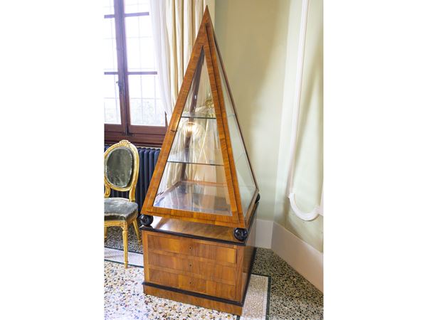 Showcase for collections in walnut veneer