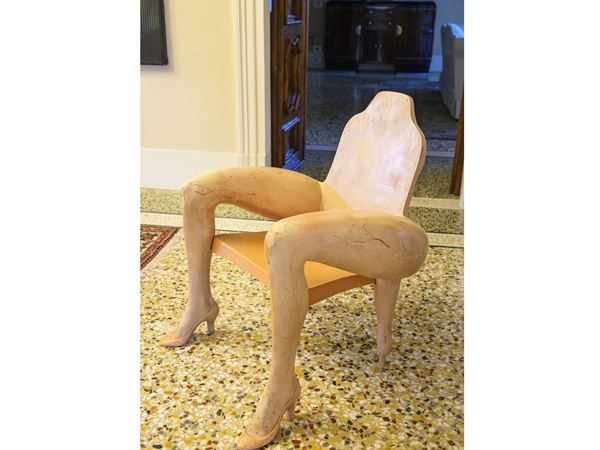 Anthropomorphic chair