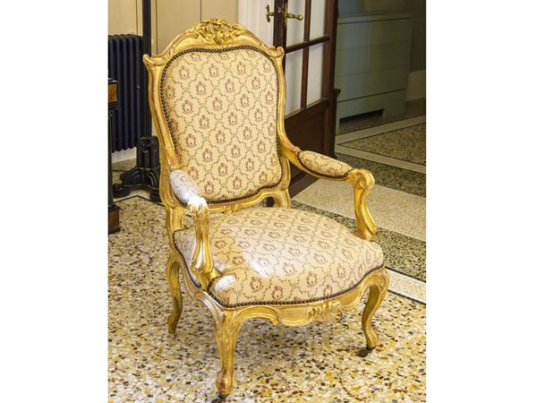 Poltrona in legno intagliato e dorato  (metà del XVIII secolo)  - Asta Una villa a Firenze - Maison Bibelot - Casa d'Aste Firenze - Milano