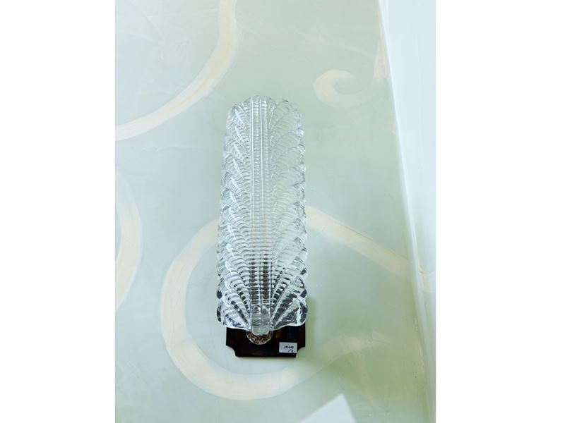 Murano (anni Quaranta), Coppia di applique in vetro soffiato con basi in metallo