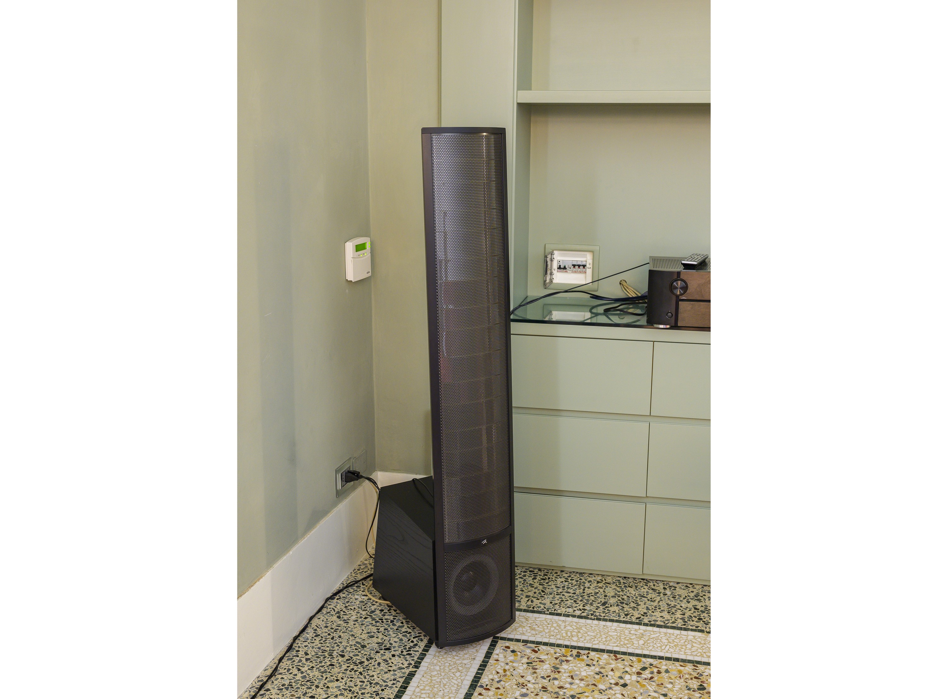 Martin Logan, Coppia di diffusori Aerius