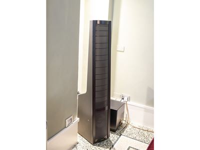Martin Logan, Coppia di diffusori Aerius