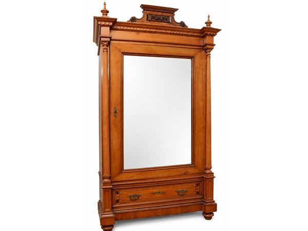 Armadio guardaroba in legno tenero