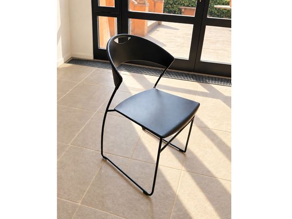 Series of six Juliette chairs, Hannes Wettstein for Baleri