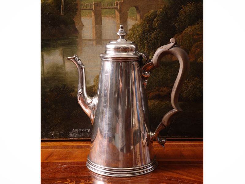 Caffettiera in argento, Londra 1916