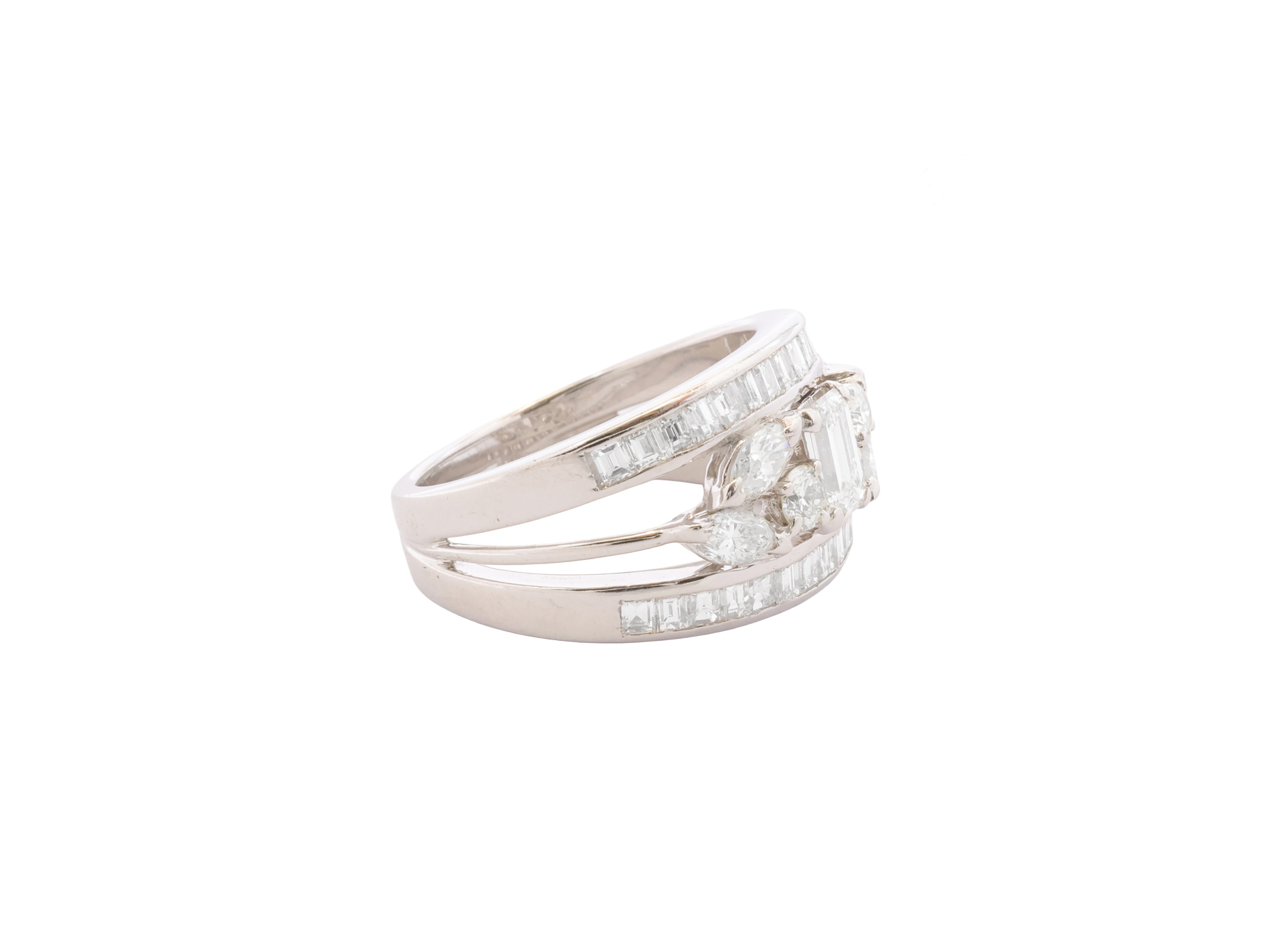 Anello in Oro Bianco e Diamanti
