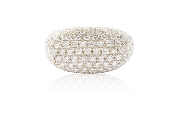 Anello in oro bianco 18Kt e diamanti