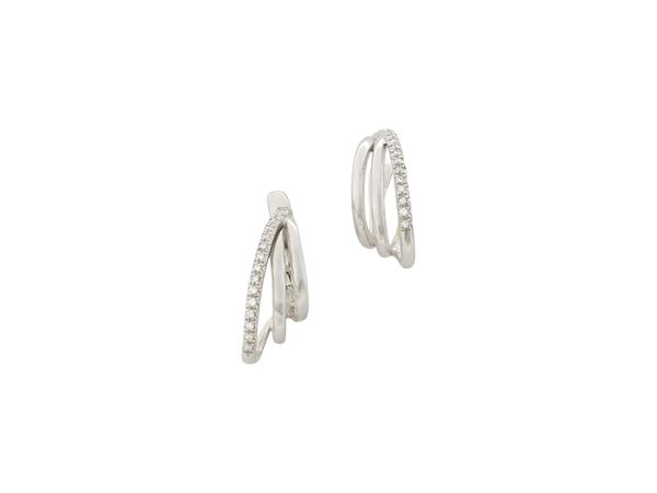 Paio di orecchini in oro bianco 18Kt e diamanti