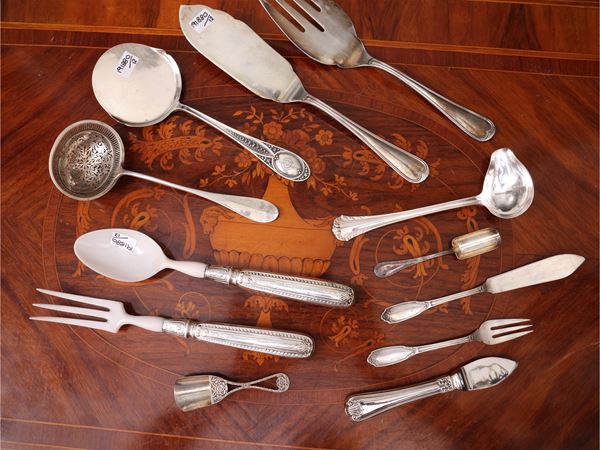 Miscellanea di posate in argento