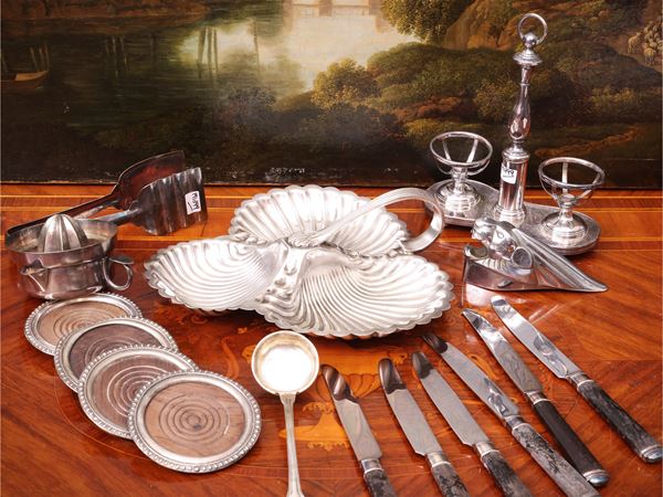 Set da tavola in metallo argentato