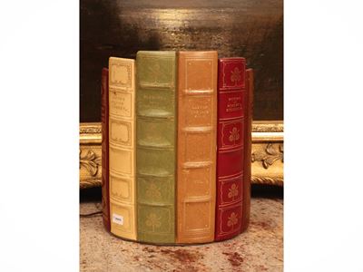 Mario Russo, Lampada da studio con dorsi di libri d’epoca, anni Cinquanta