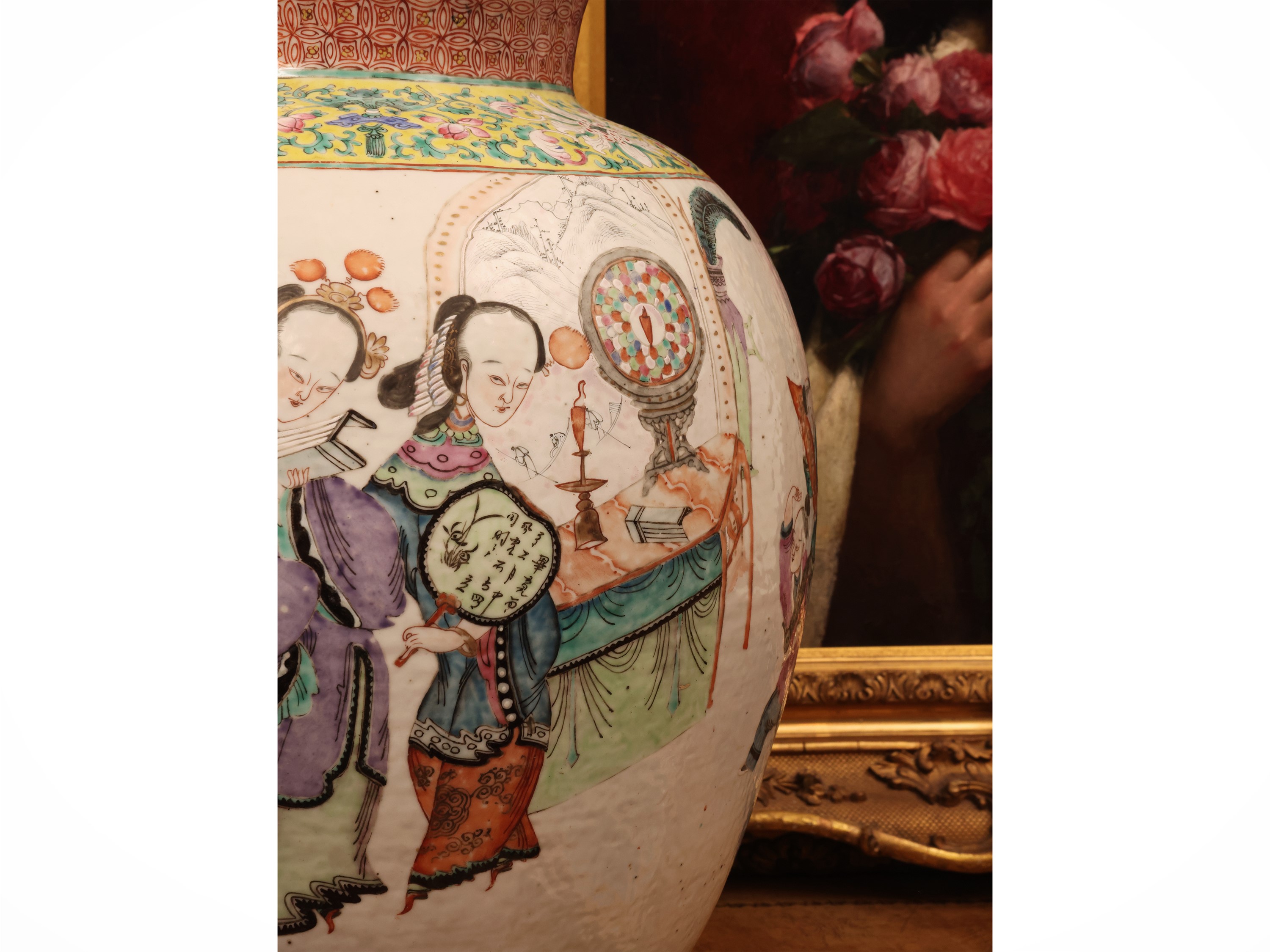 Cina, Vaso in porcellana della Famiglia Rosa (XIX secolo)