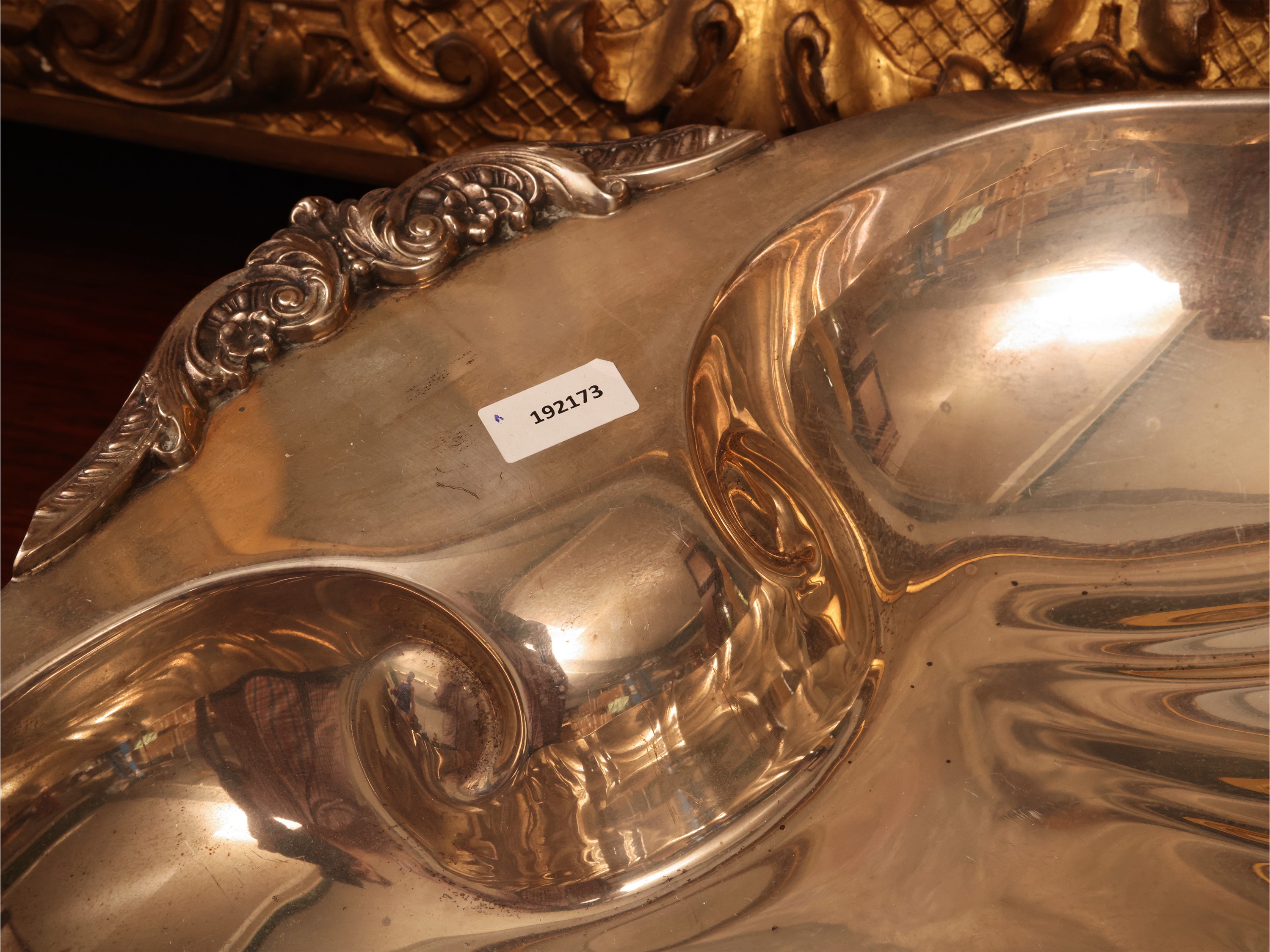 Poole Silver Company, Grande centrotavola in argento sterling a forma di conchiglia