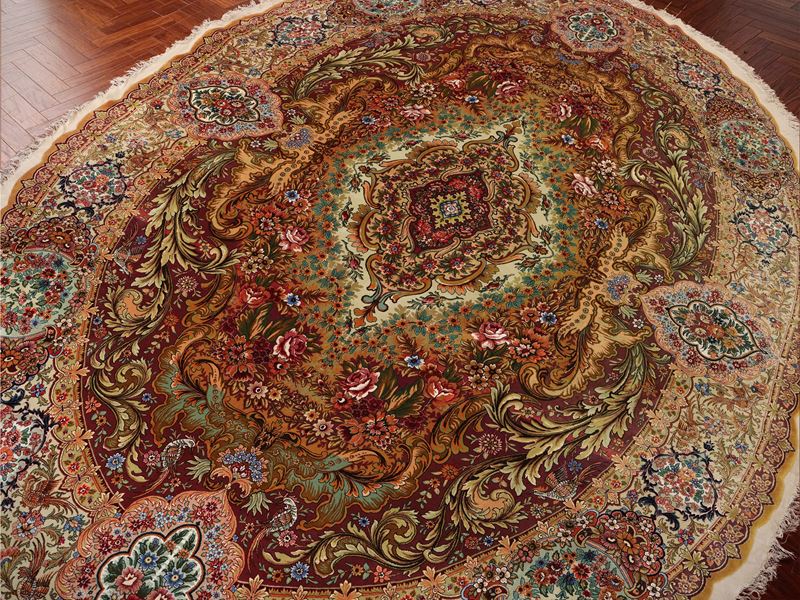 Tappeto Tabriz, ovale, seta, vecchia manifattura