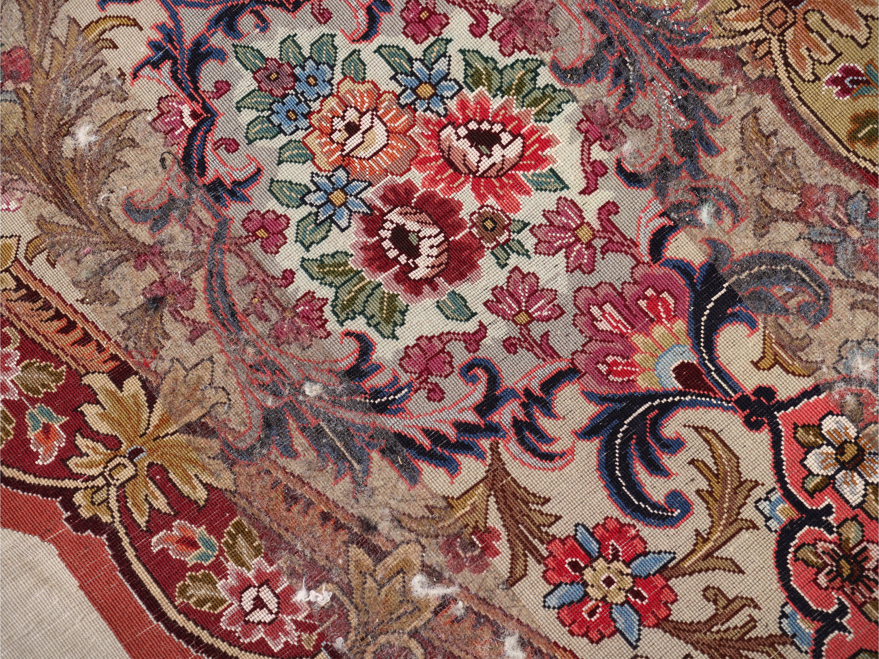 Tappeto Tabriz, ovale, seta, vecchia manifattura