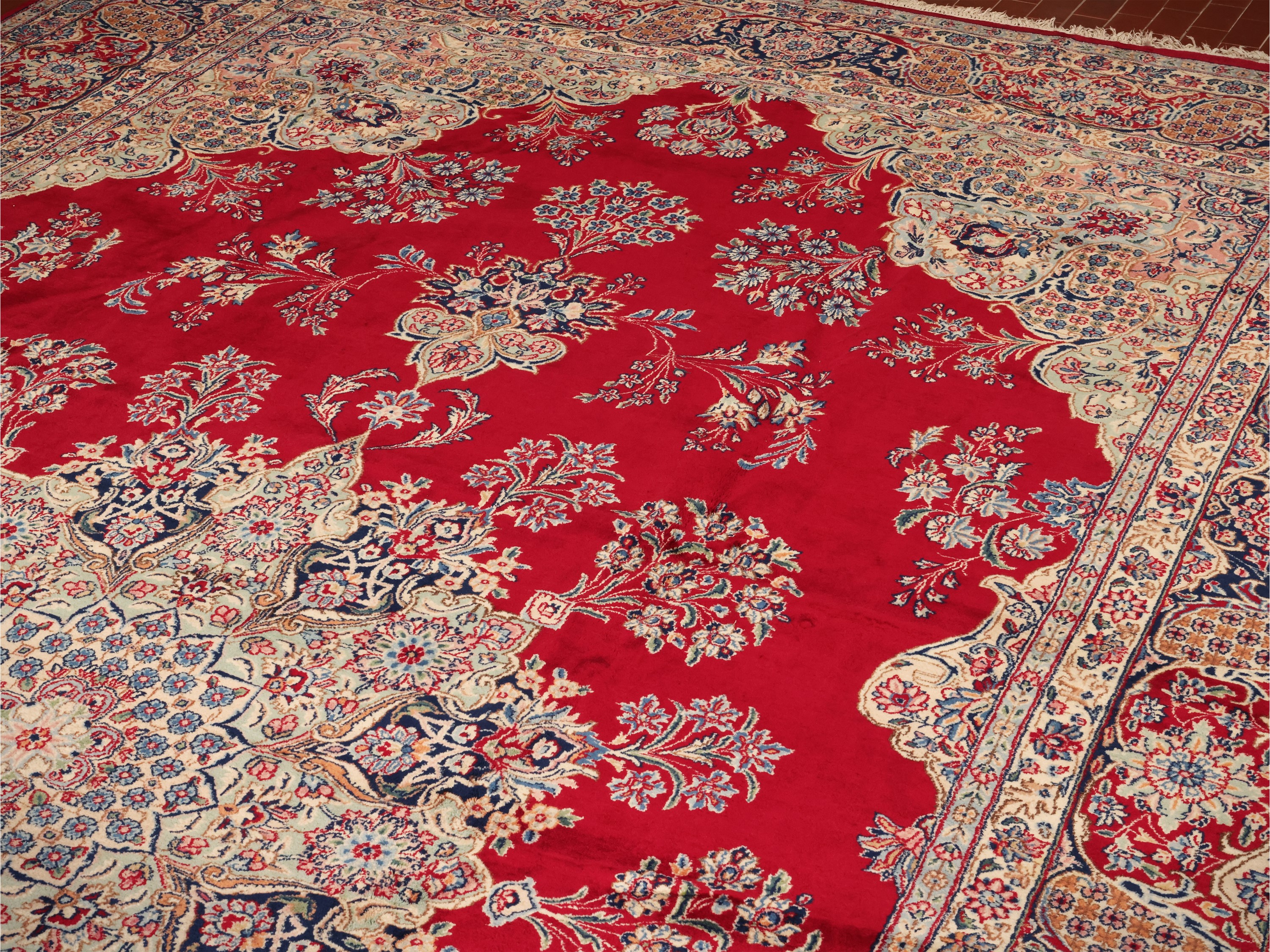 Grande tappeto persiano Kirman di vecchia manifattura, 530x300 cm