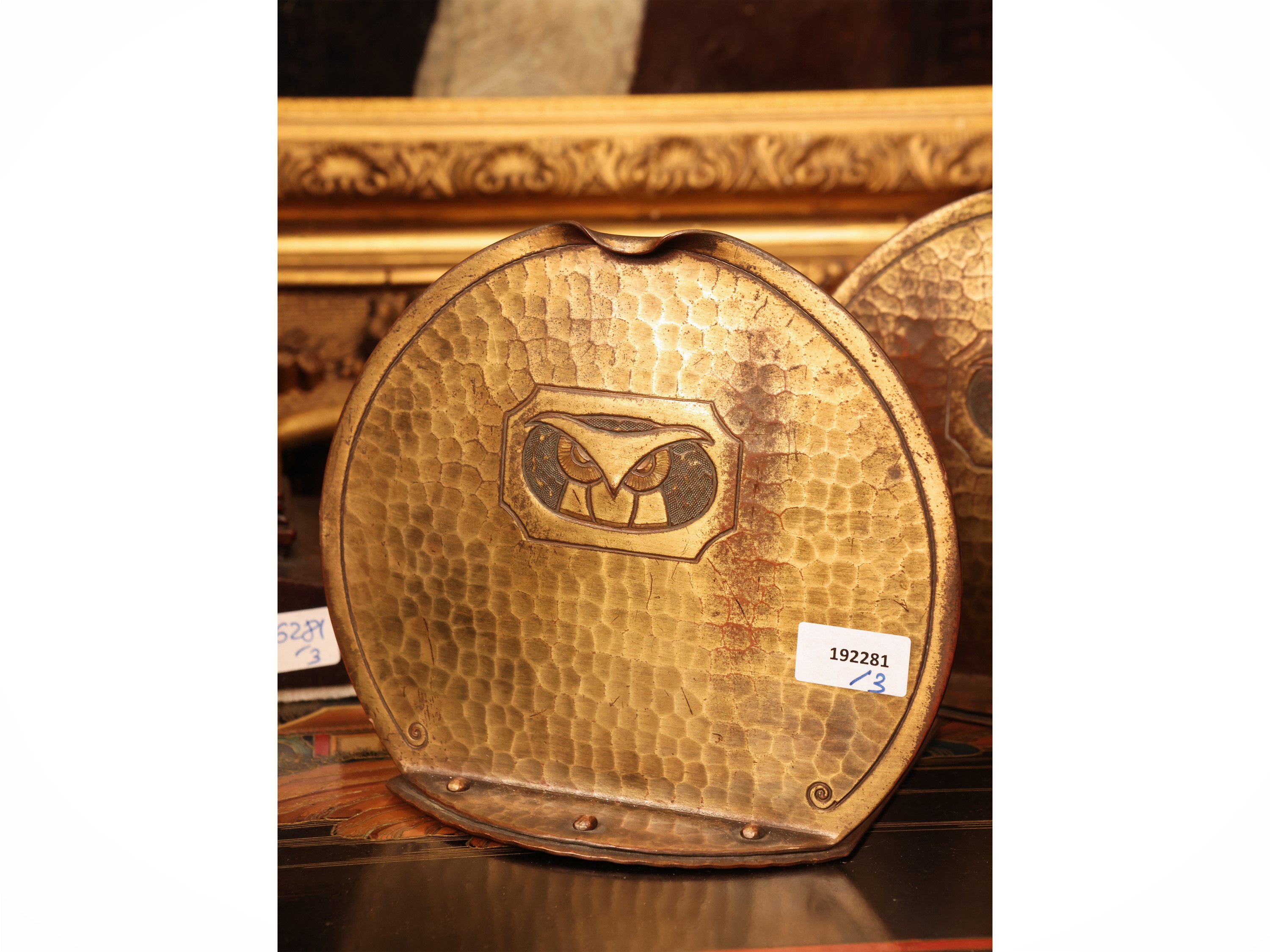 Roycroft, Coppia di fermalibri Art & Crafts in metallo a motivo di gufo