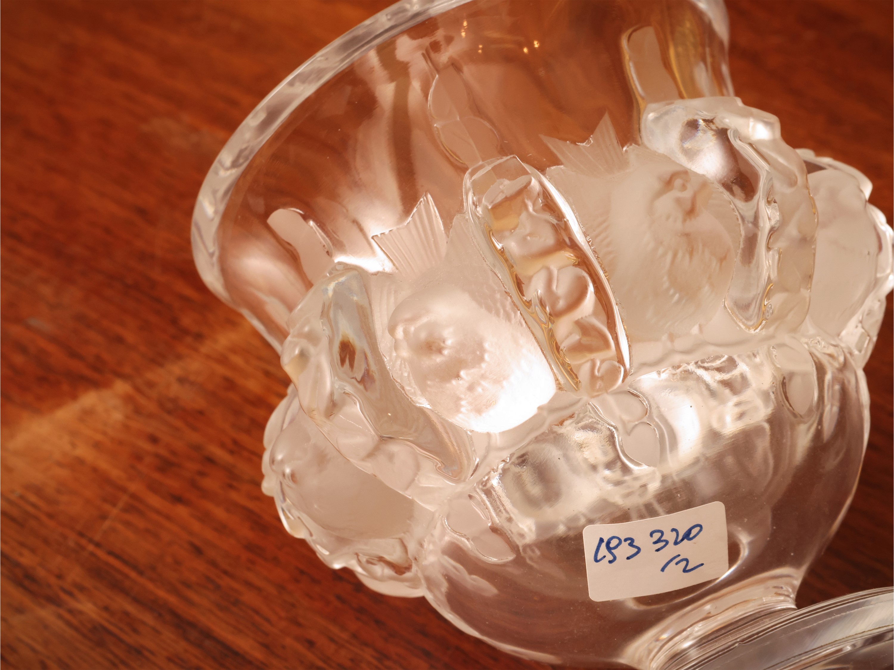 Vaso in cristallo Lalique, altezza 12,5 cm