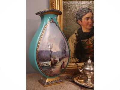 F. Bollinger, Grande vaso in porcellana policroma con scena galante e paesaggio fluviale (seconda...