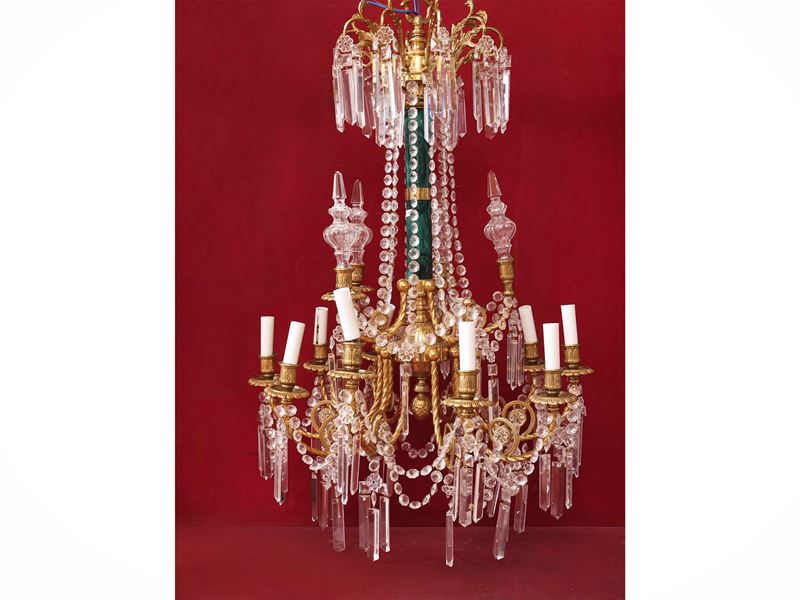Lampadario a paniere, bronzo dorato e cristallo molato