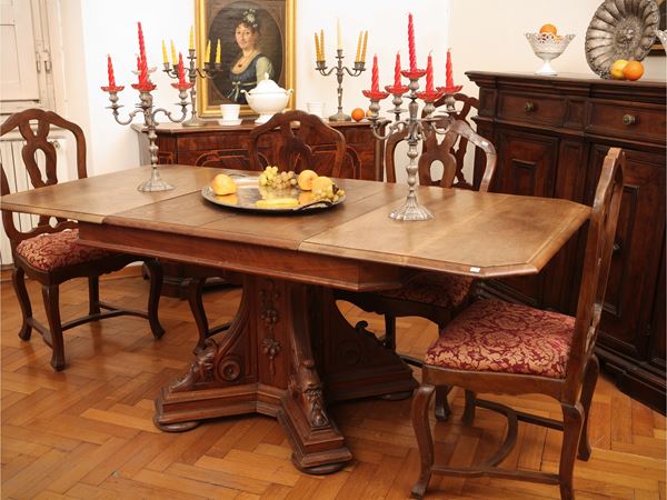 Tavolo da pranzo allungabile in noce
