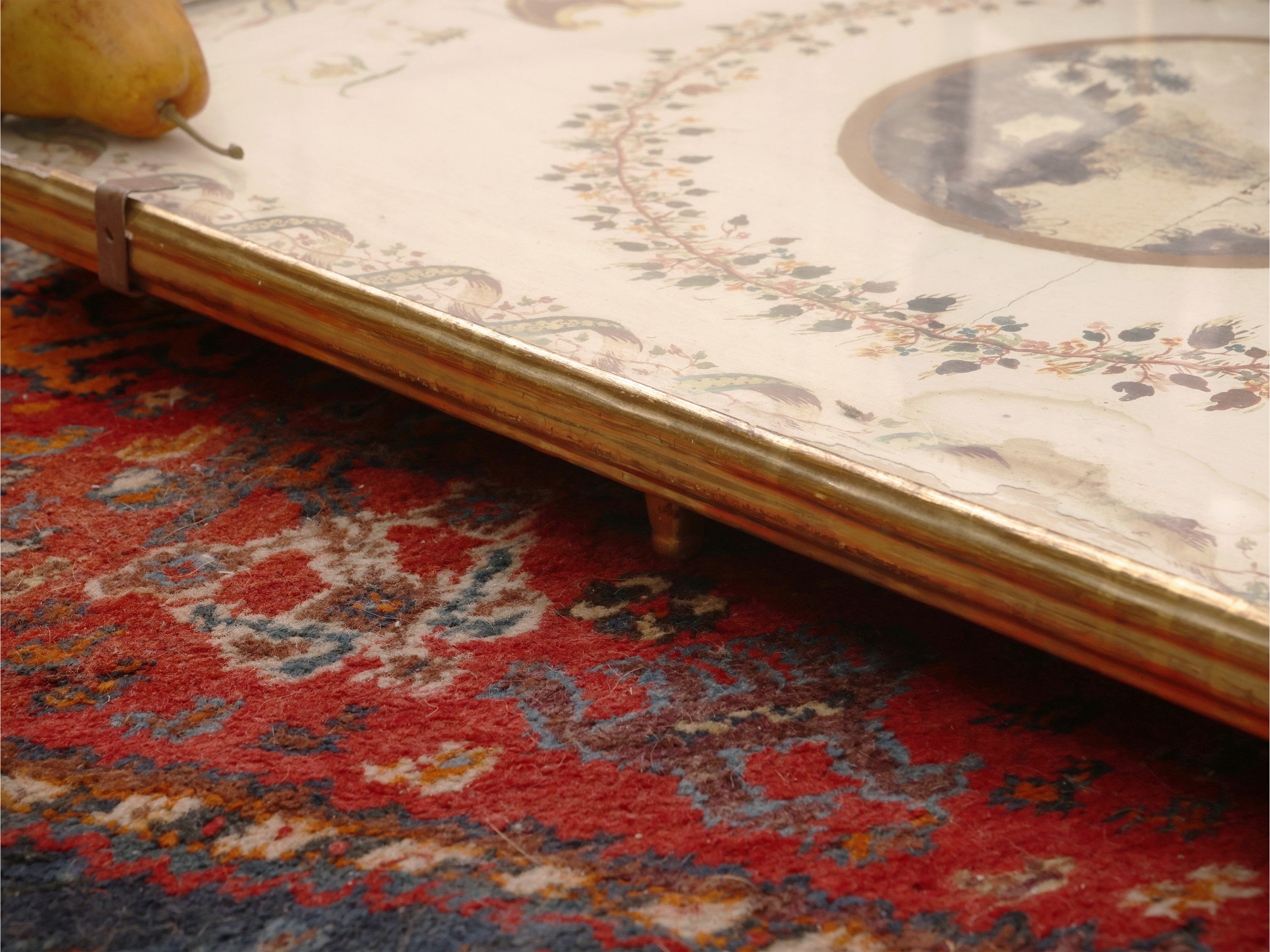 Surtout de table, fine XVIII secolo, legno dipinto e dorato
