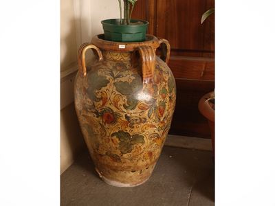 Orcio in terracotta smaltata, decorazione a volute e frutti, XIX/XX secolo