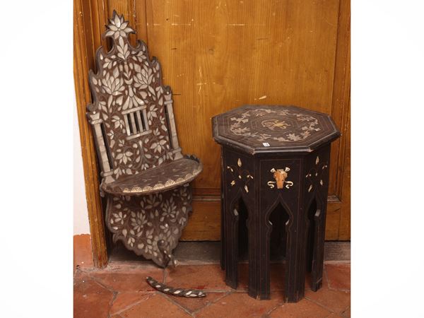 Two inlaid furnishing accessories