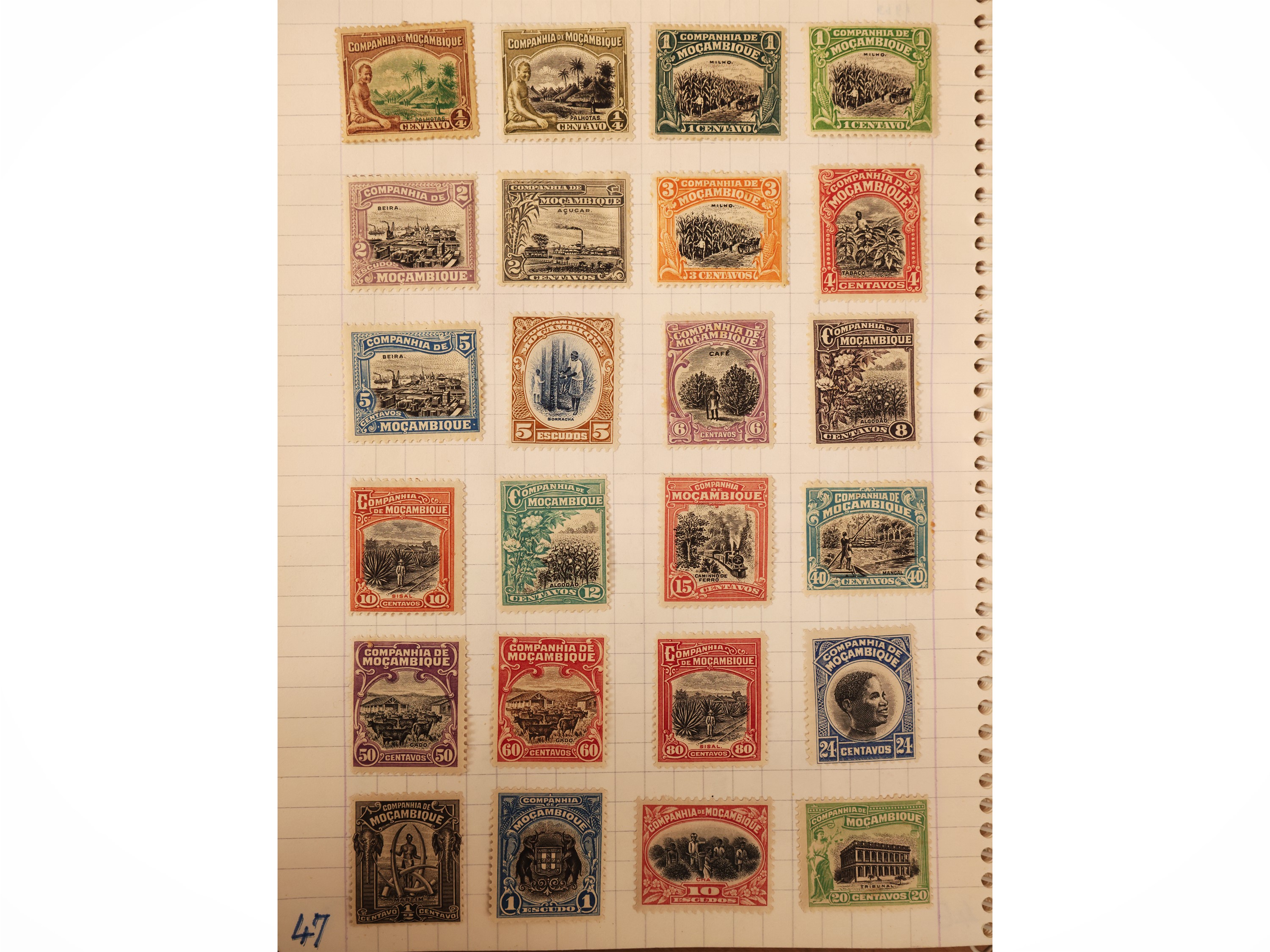 Collezione di francobolli, in bustine e piccoli album