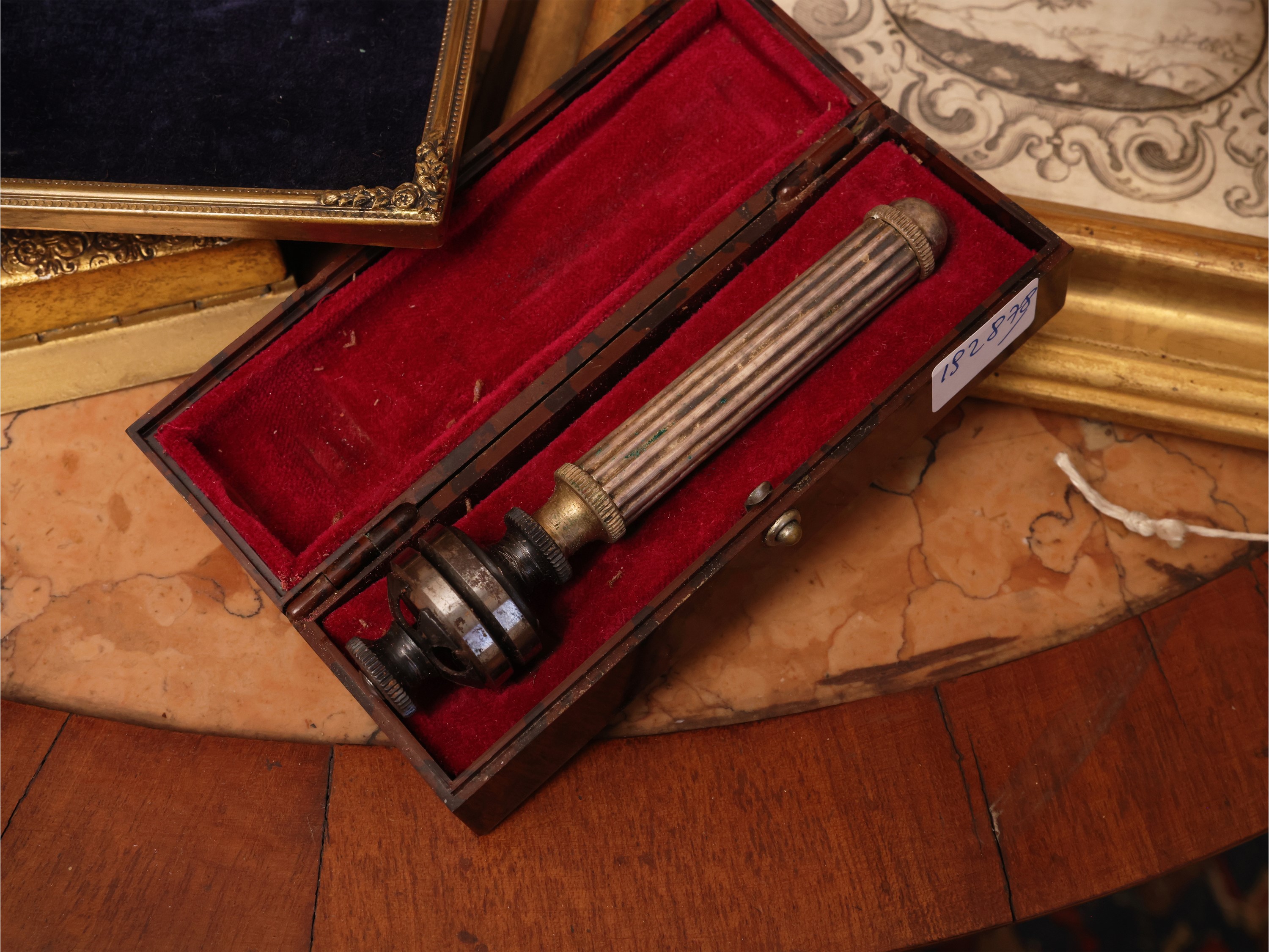 Curiosità d’epoca, accessori vari (XIX/XX secolo)