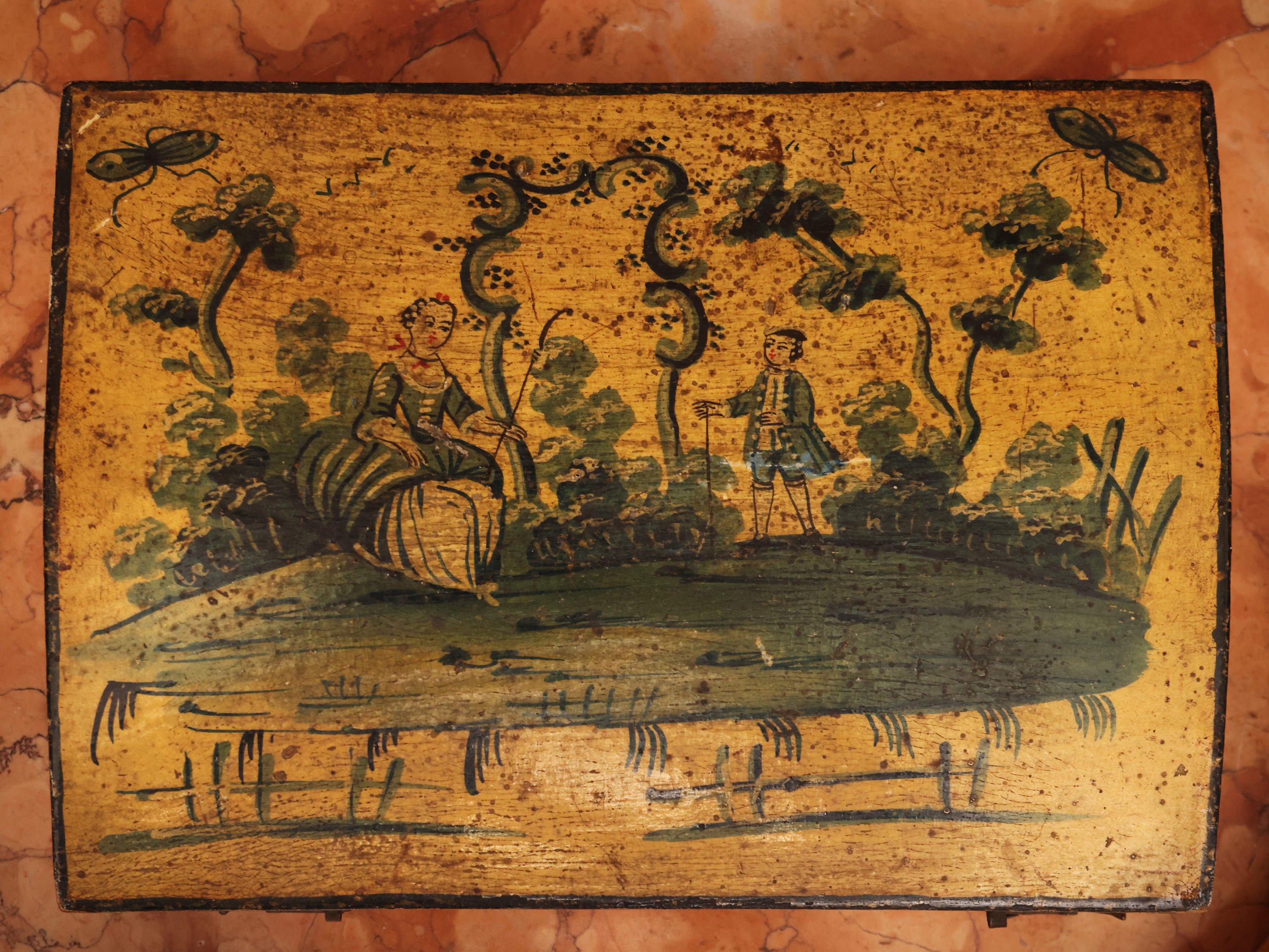 XIX secolo, Antico gioco da tavolo in cofanetto ligneo laccato dipinto in monocromia verde