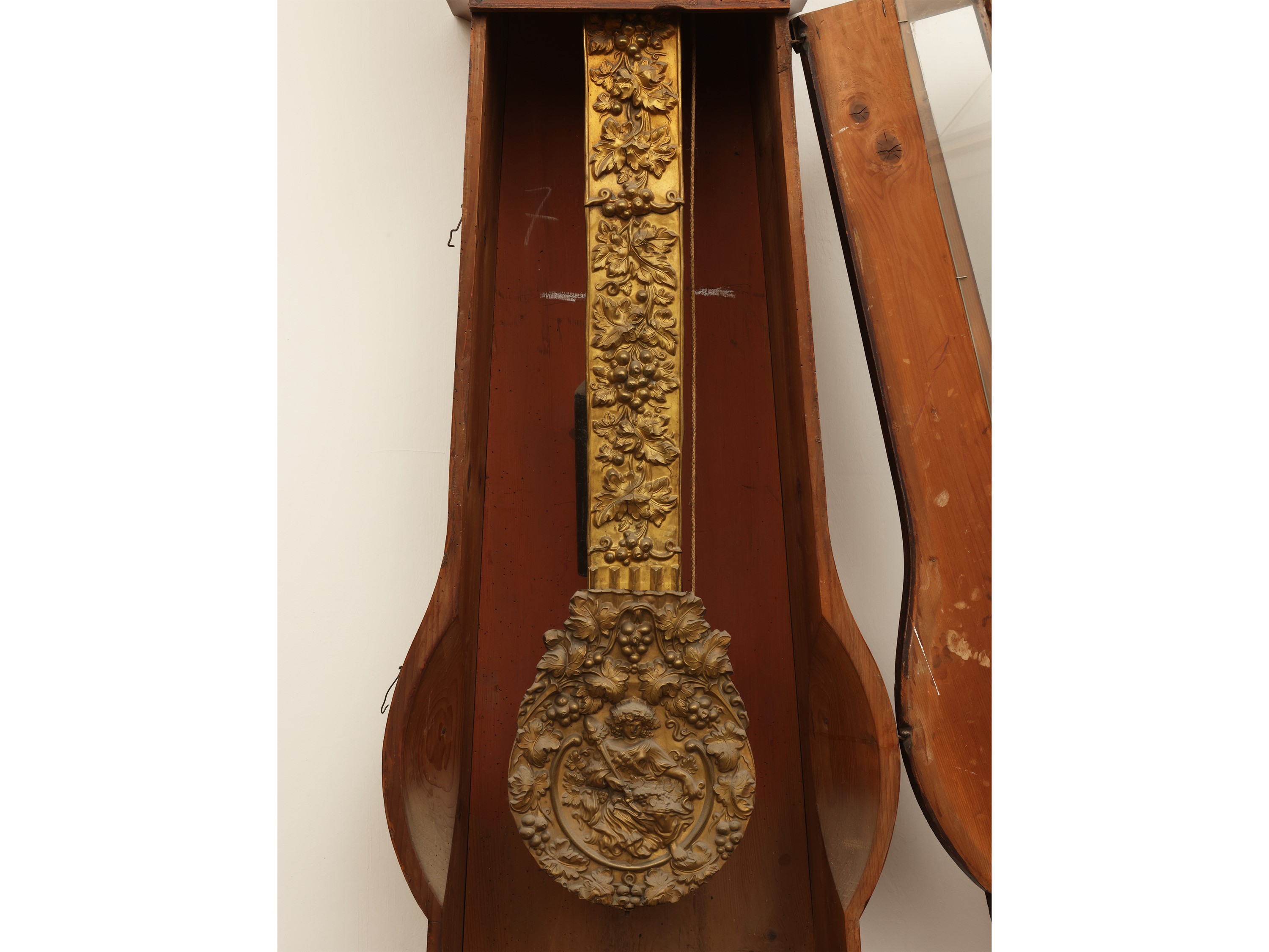 Orologio a torre, legno dipinto e metallo smaltato, metà XIX secolo