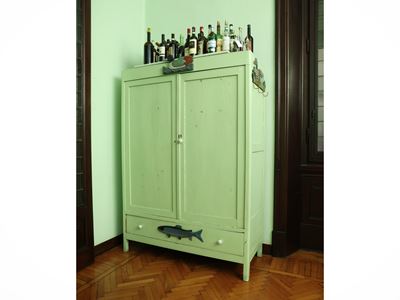 Armadio a due ante in abete, laccato toni verde acqua (anni Trenta/Quaranta)