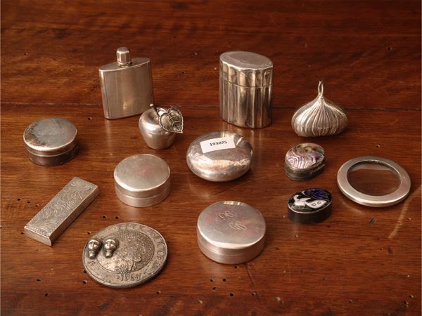Lotto di curiosità da collezione in argento