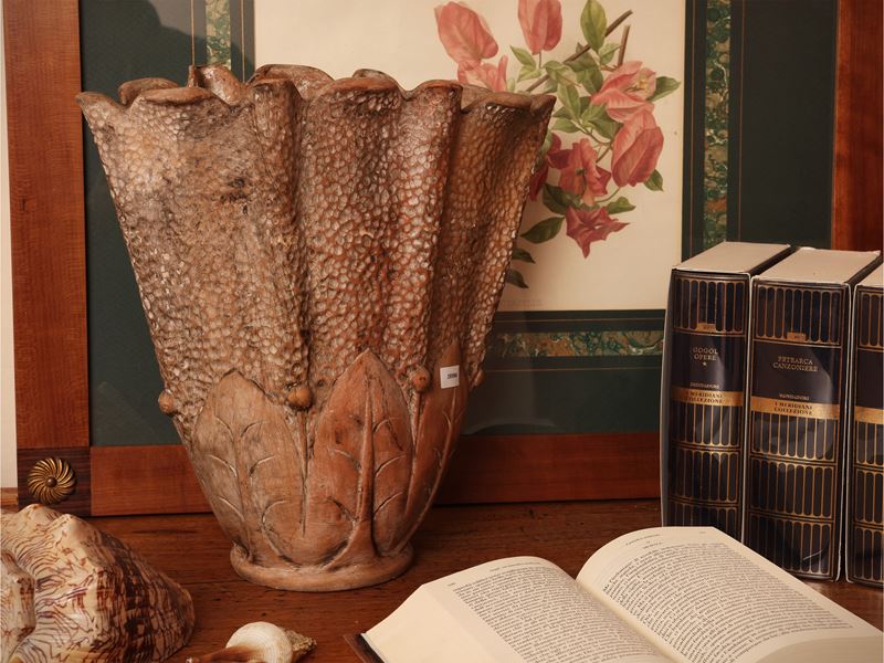 Vaso a ventaglio, terracotta, anni Quaranta (incisione “AP” e numero di serie)