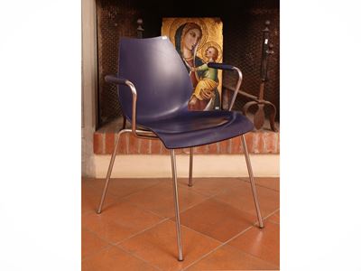 Vico Magistretti per Kartell, Coppia di sedie Maui