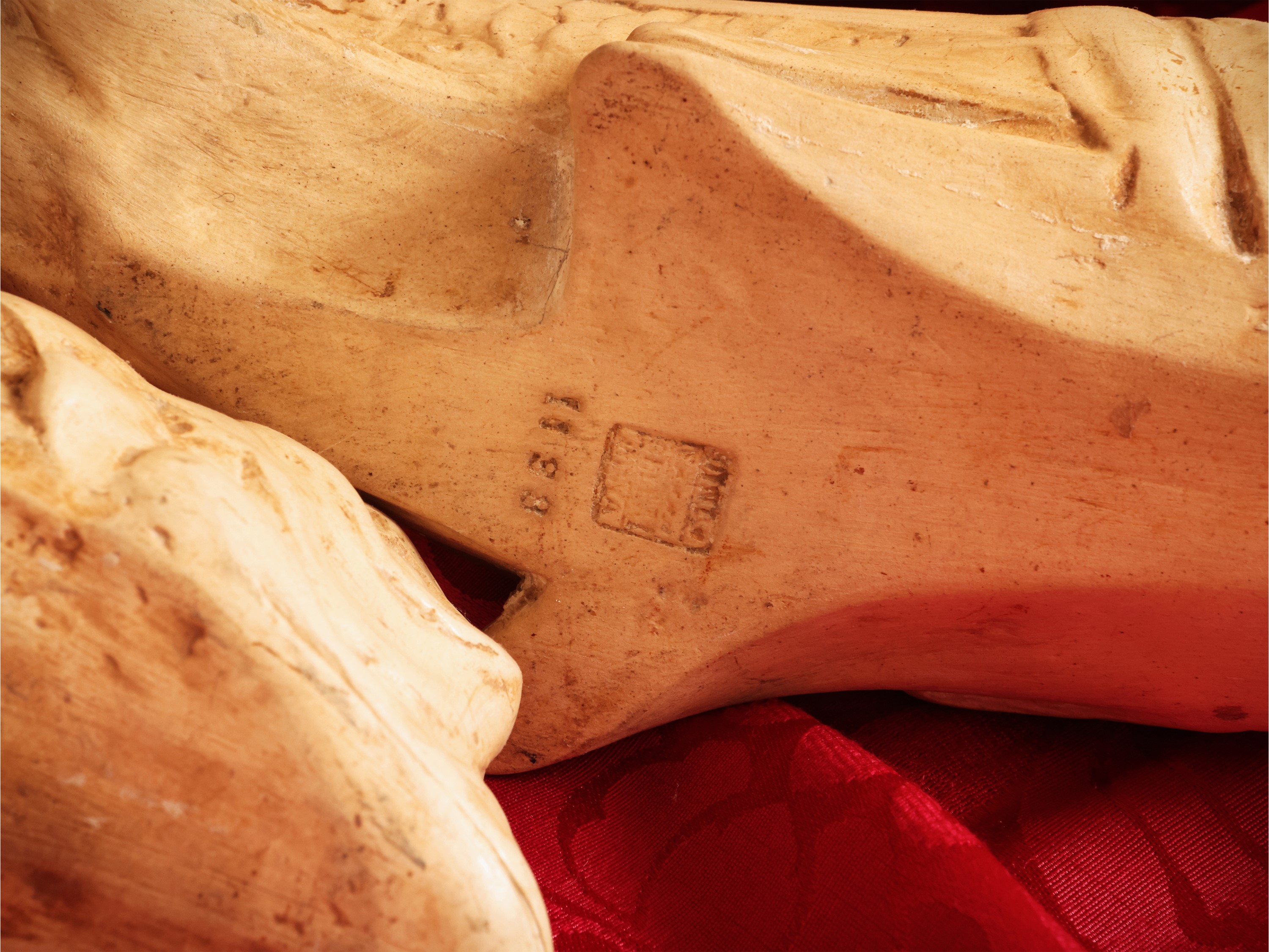 Signa, Dini e Cellai, Coppia di vasi zoomorfi in terracotta (inizio XX secolo)