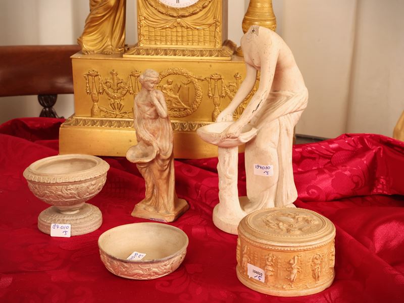 Curiosità d’epoca in terracotta, manufatti da Lastra a Signa (FI), prima metà del XX secolo