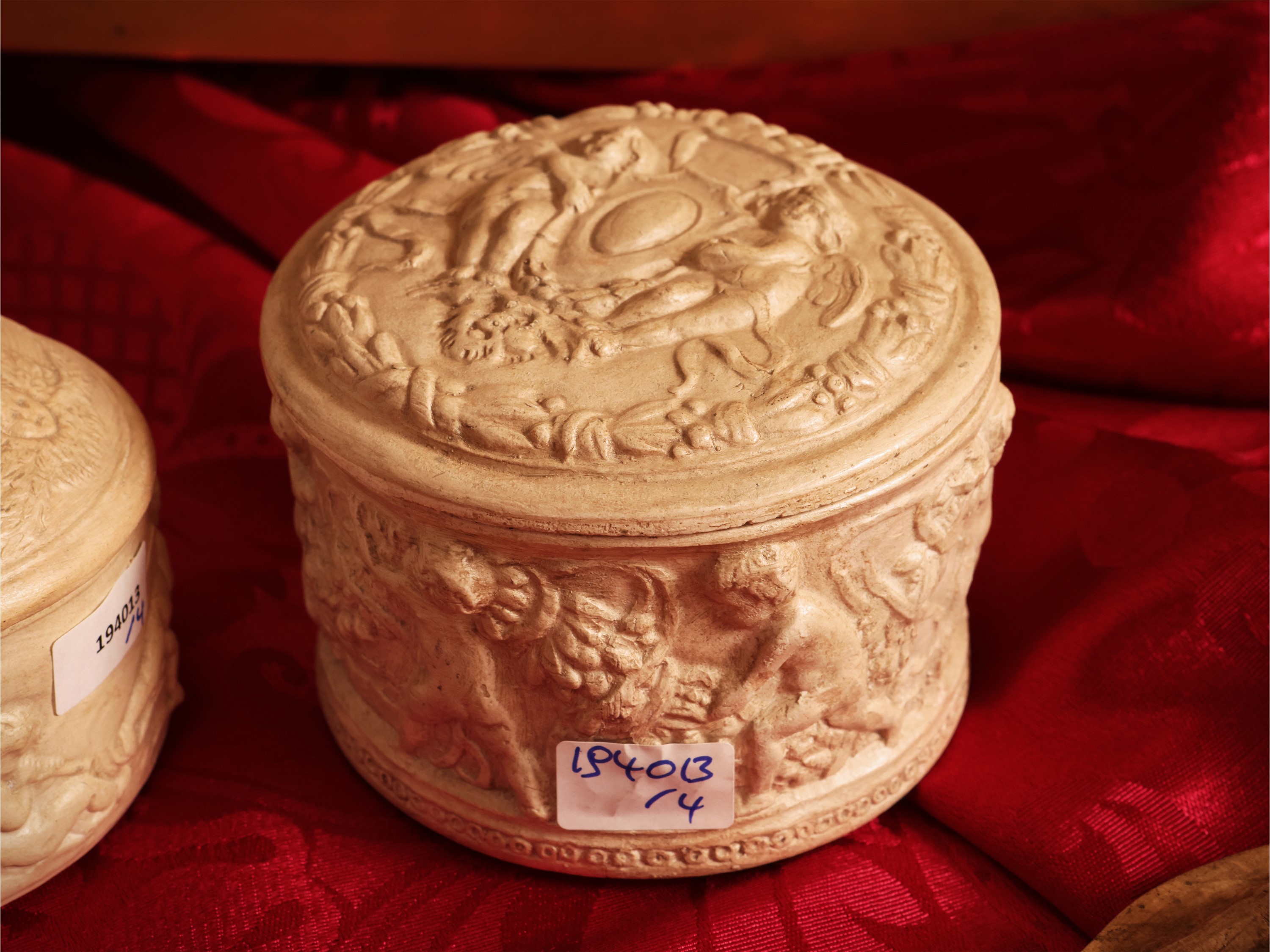 Curiosità d’epoca in terracotta, da inizio XX secolo