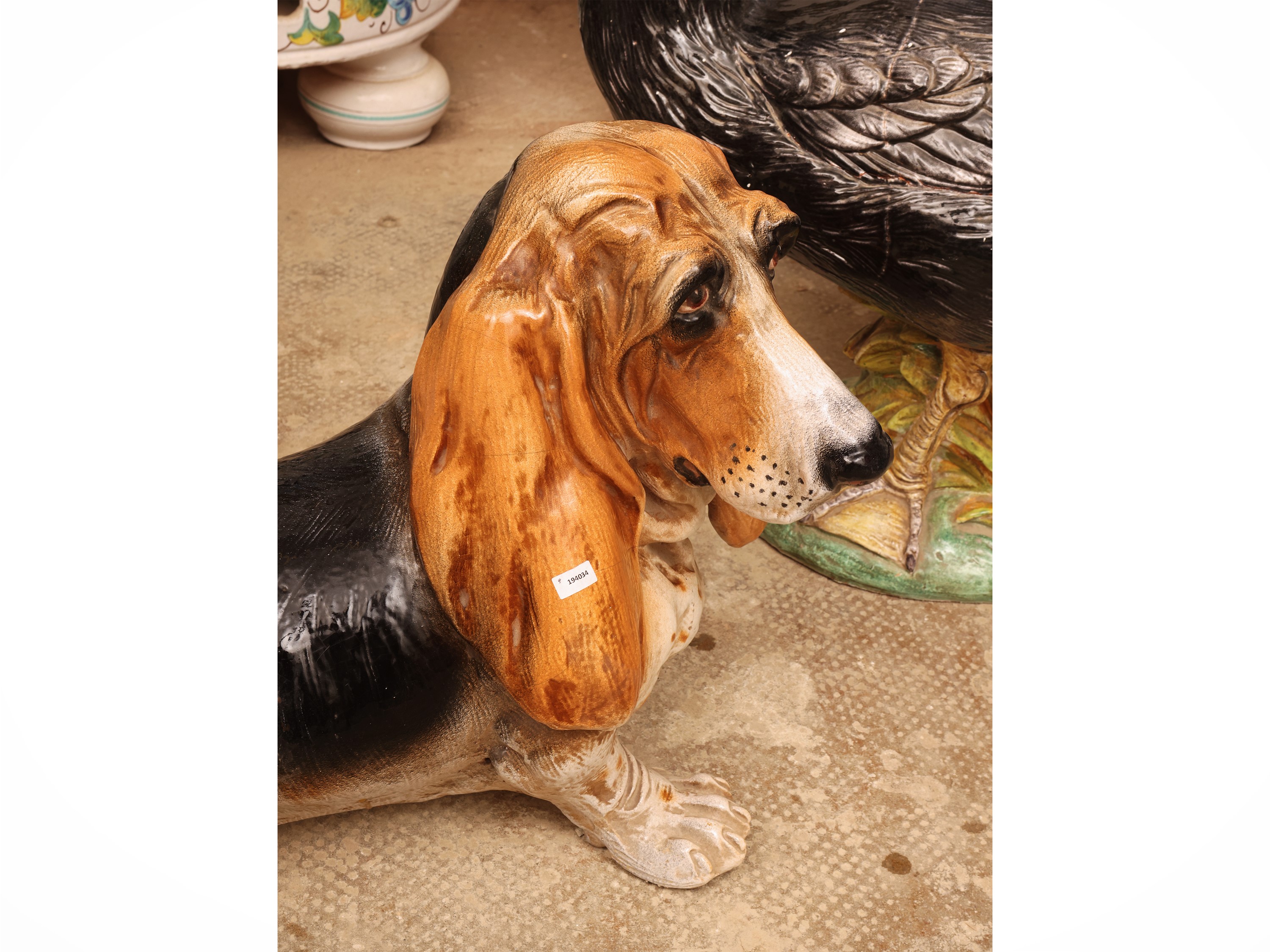 Manifattura Pugi, Basset hound in terracotta invetriata