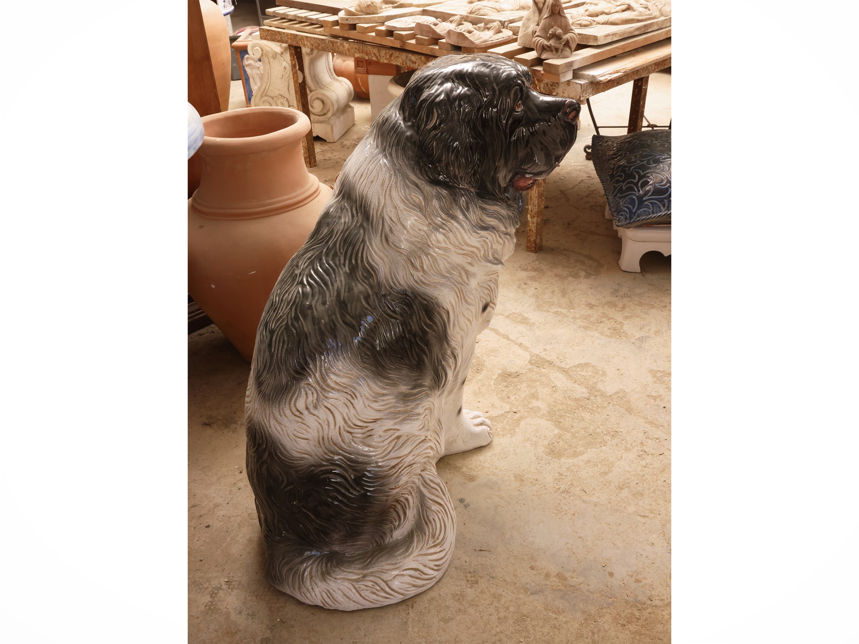Manifattura Pugi, Cane San Bernardo in terracotta invetriata