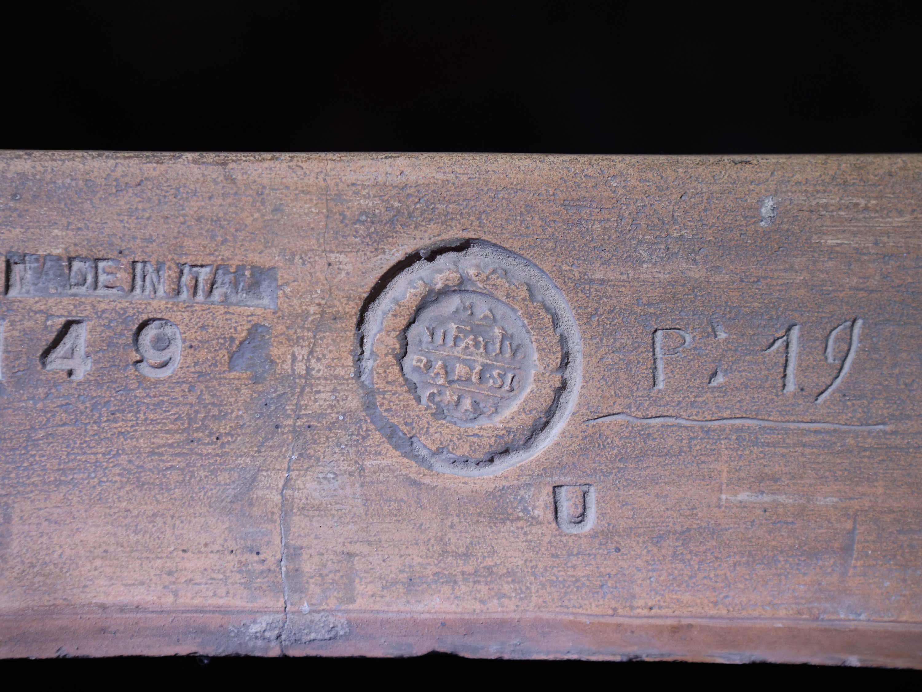 Placca a bassorilievo in terracotta, Trionfo di Bacco e Arianna sul carro alato